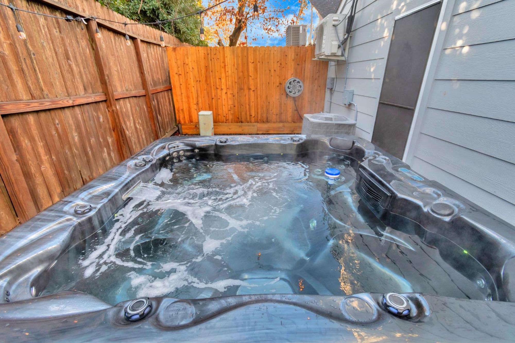 Вілла 1976 Accessiblegem Jacuzzi Sleep13 Chinatown 20Mins Dt Х'юстон Екстер'єр фото